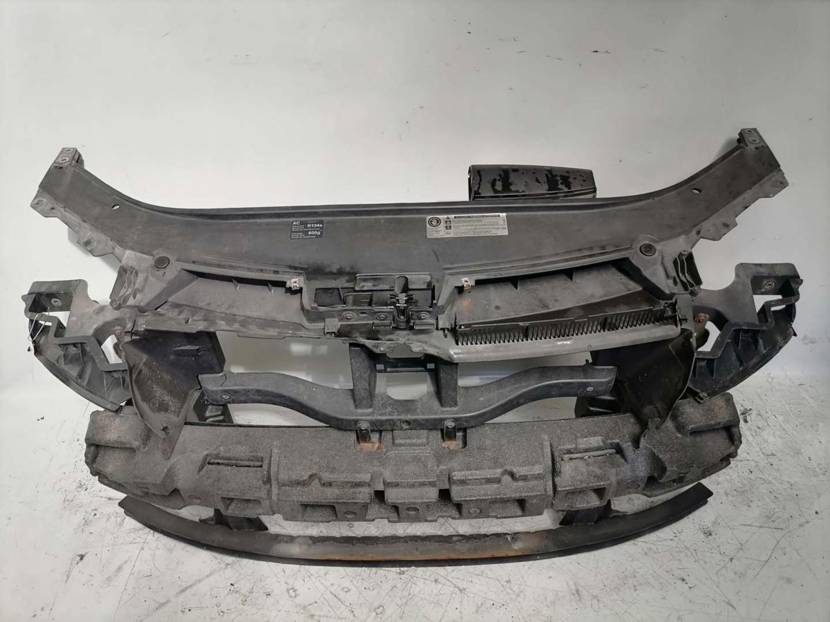 VW Passat 3C original Schlossträger Frontmittelteil 2,0TDI 103KW Bj.2009